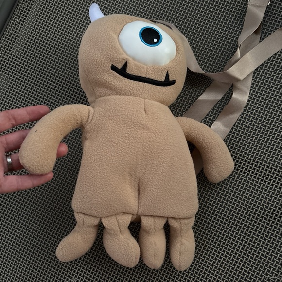 Disney Pixar Monsters Inc Little Mike plush sling bag - Picture 7 of 9